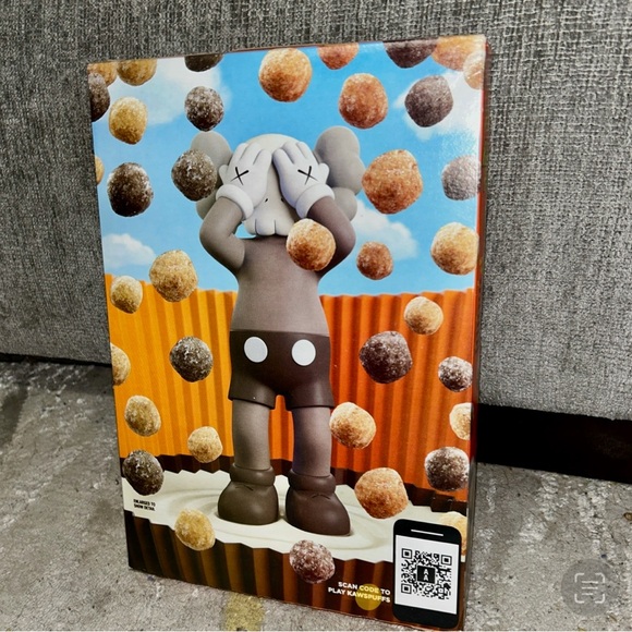 KAWS X REESES PUFFS CEREAL COLLAB - Picture 1 of 2